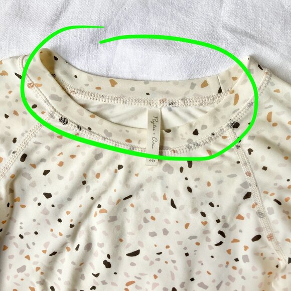 💙2/$25 Rylee & Cru 4-5 Years Kid Speckle Cream Long Sleeve Rashguard Top Summer - Picture 3 of 5